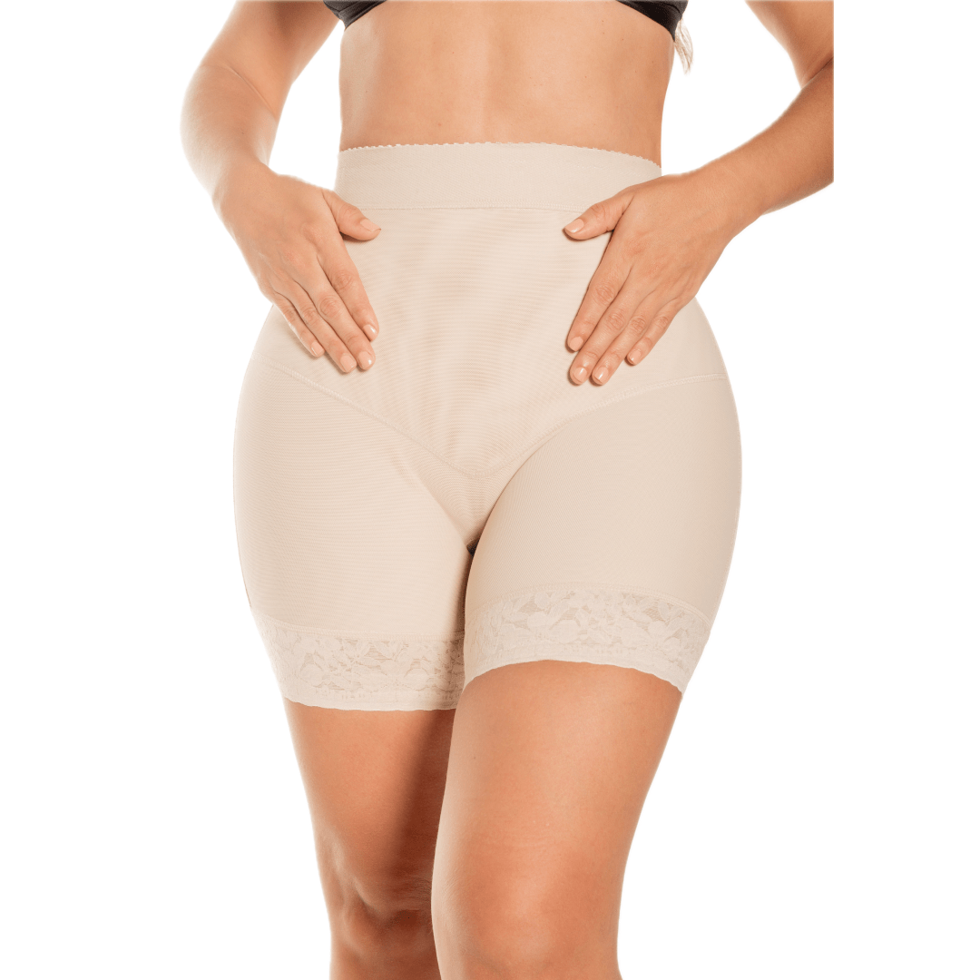 Divine SHORT control de abdomen y levanta glúteos